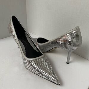 Jessica Bennet Silver Pumps In Size 8.5M
